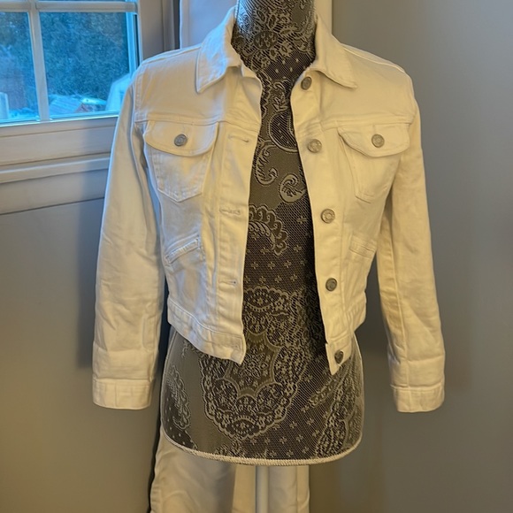 Gap white denim jacket - Picture 6 of 6